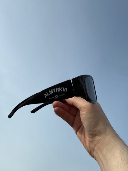 Sólmyrkvagleraugu - premium - Almyrkvi 2026