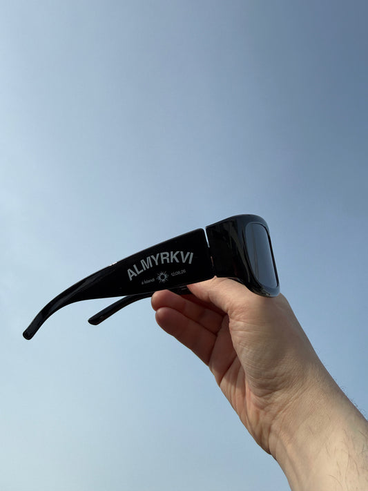 Sólmyrkvagleraugu - premium - Almyrkvi 2026